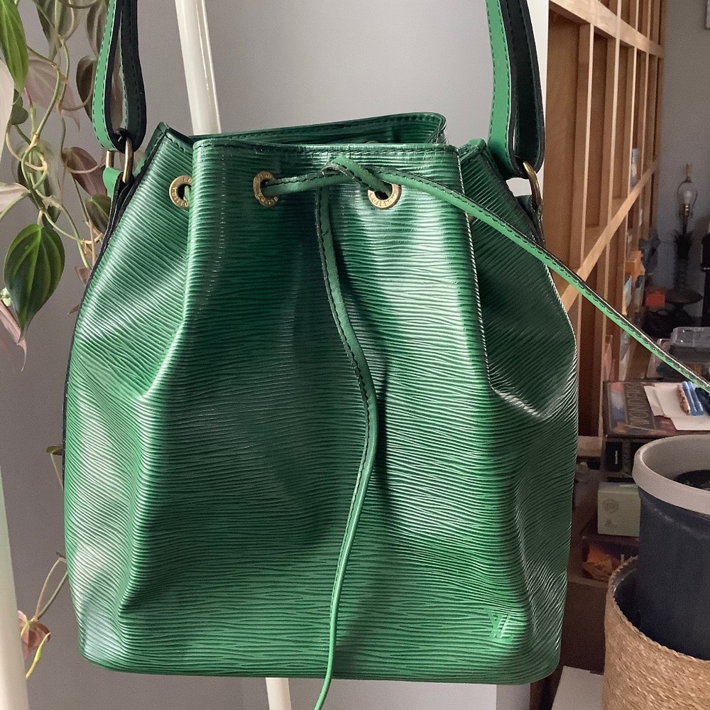 Green Vintage Louis Vuitton Epi Noe PM